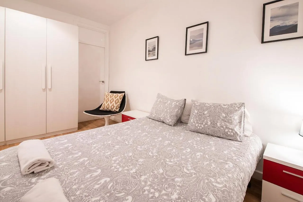 Spacious Central Old Town Apartment San Sebastian