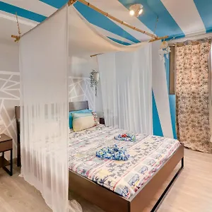 https://aloha-home.adeje-hotels.com
